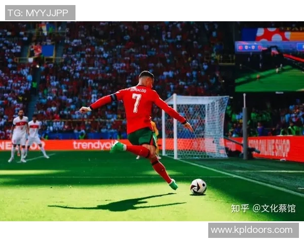 足球明星的传奇人生与未曾踏入的绿茵场之谜